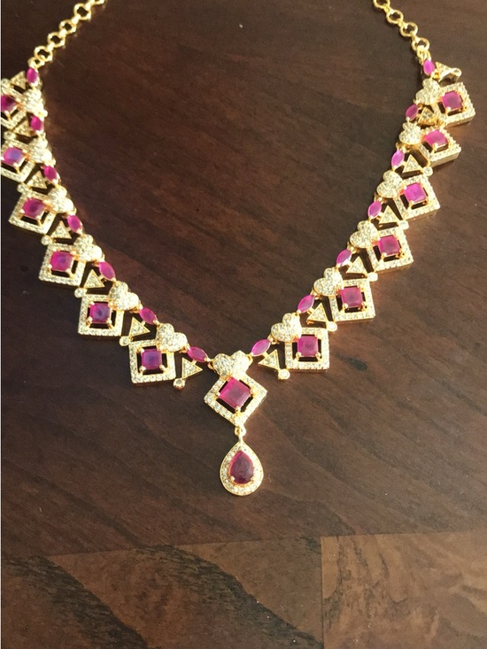 Gold-Tone red Stone Statement Necklace - Picture 5 of 9